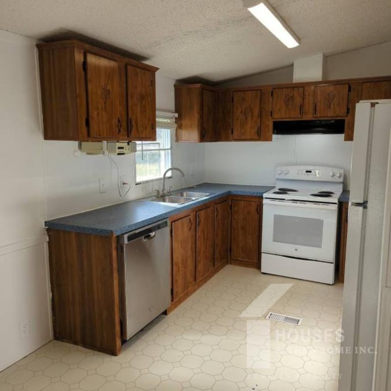 515 Mckinney Rd - Photo 5 of 24