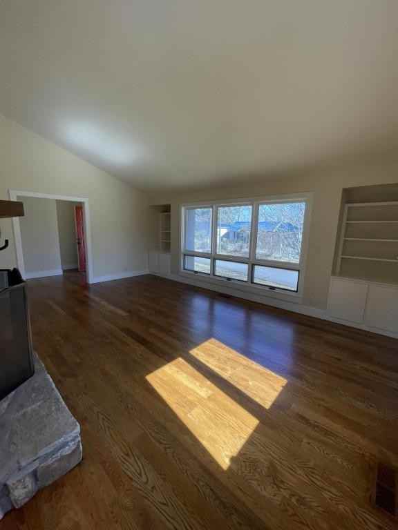 123 Hilt St - Photo 4 of 17