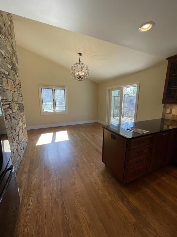 123 Hilt St - Photo 5 of 17