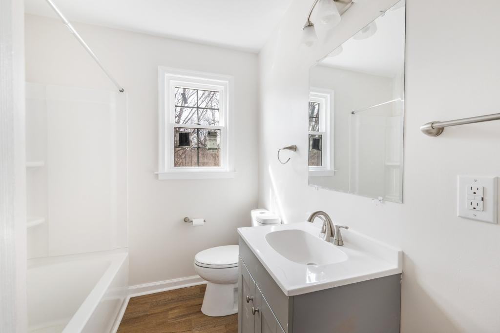 236 Wildwood Acres Rd - Photo 3 of 12