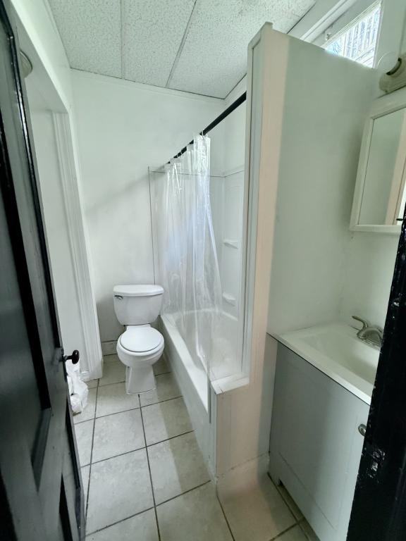 7 W Hollister St - Photo 4 of 9