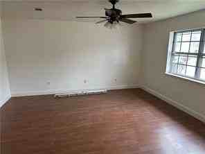 1211 Western Ave - Photo 4 of 7