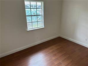 1211 Western Ave - Photo 7 of 7