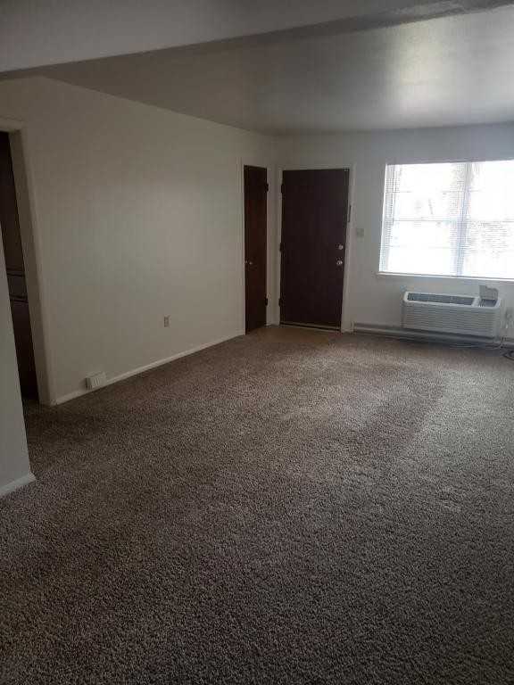 3146 Nw Cache Rd - Photo 4 of 8