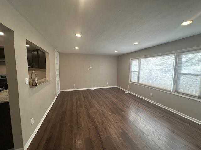 840 N Cooper St - Photo 2 of 16