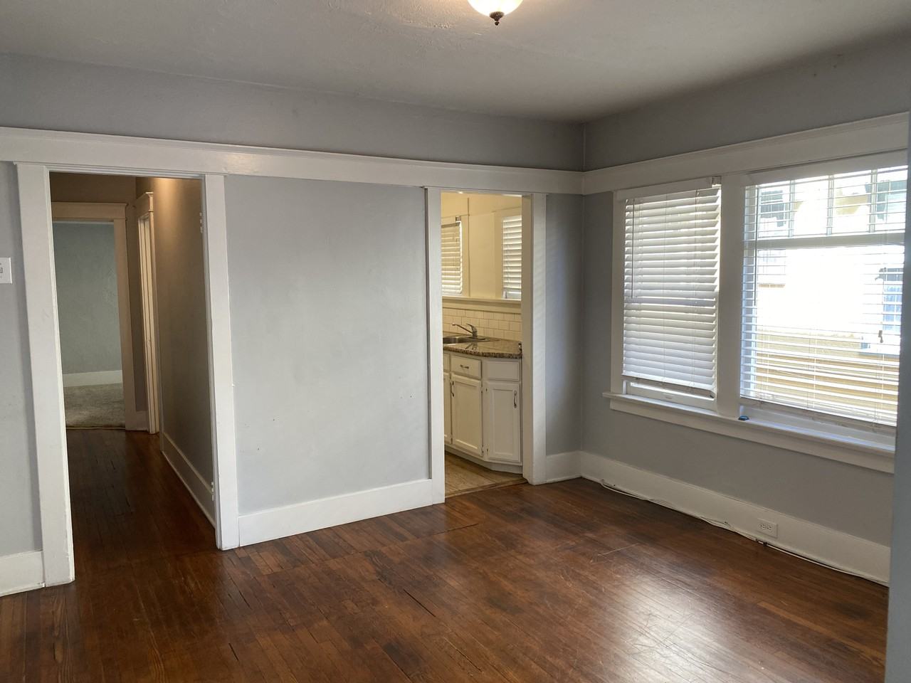 1243 E Broadway #1247 - Photo 5 of 8