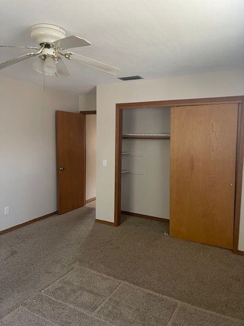 724 Montclair Ter - Photo 2 of 7