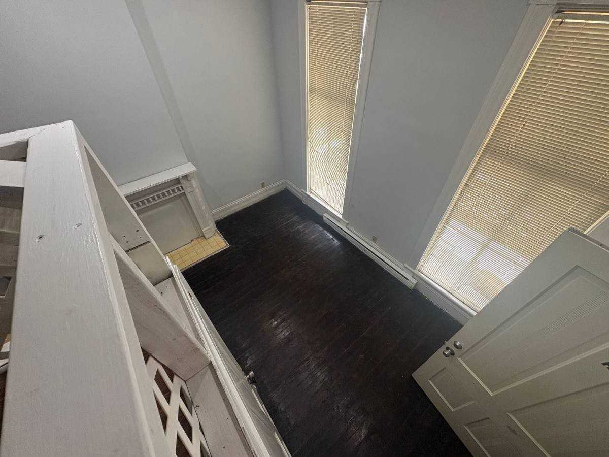 871 Mulberry St #A - Photo 3 of 9