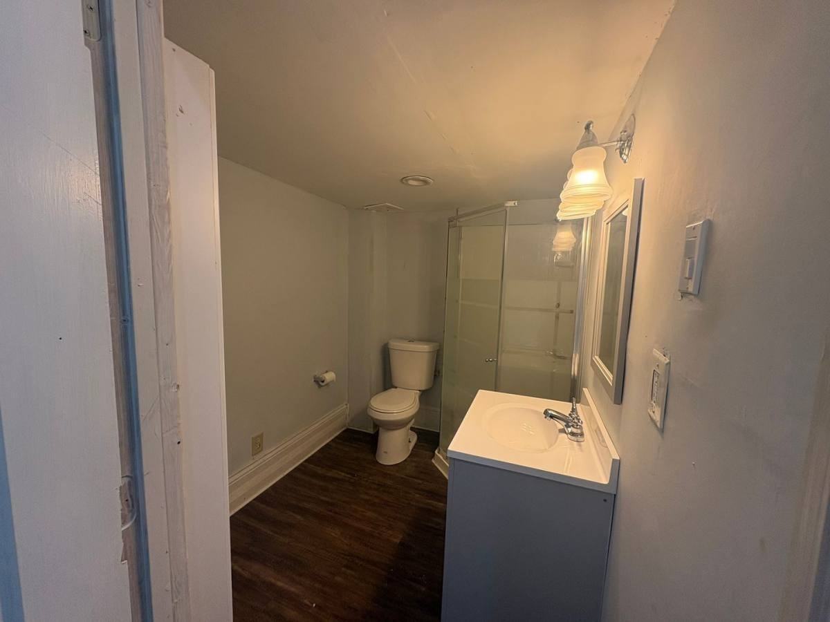 871 Mulberry St #A - Photo 7 of 9