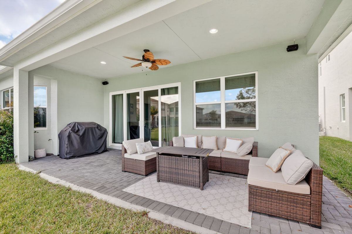 4560 Ambersweet Way - Photo 3 of 6