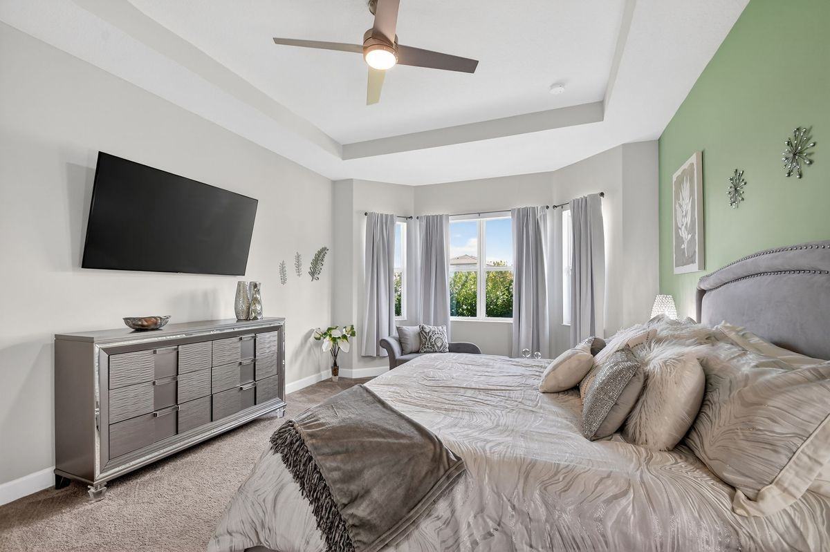4560 Ambersweet Way - Photo 4 of 6