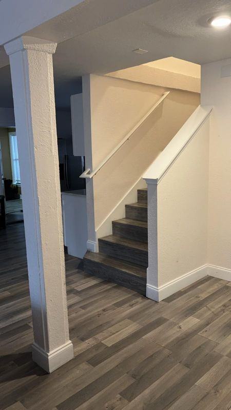 215 Neptune Rd - Photo 5 of 6