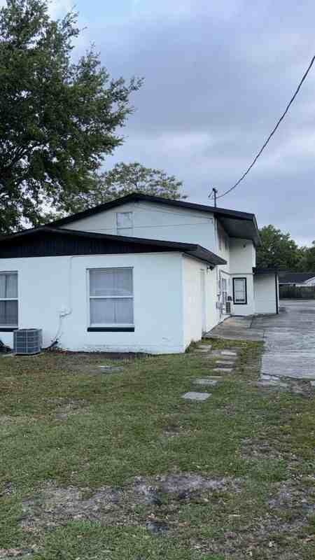 215 Neptune Rd - Photo 6 of 6