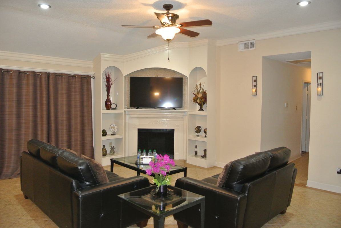3653 Timber Bluff Ln - Photo 2 of 11