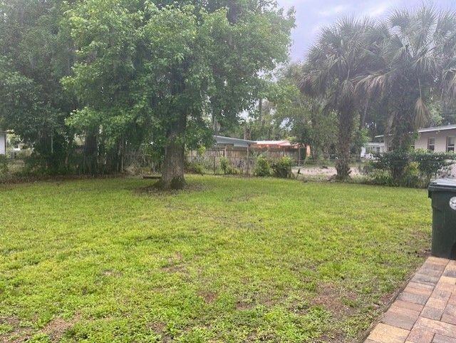 543 Sandra Ave - Photo 2 of 16