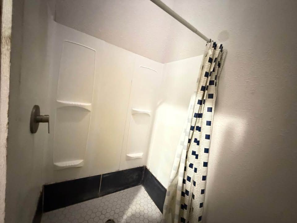 1211 W Park Ave ##101 - Photo 7 of 7