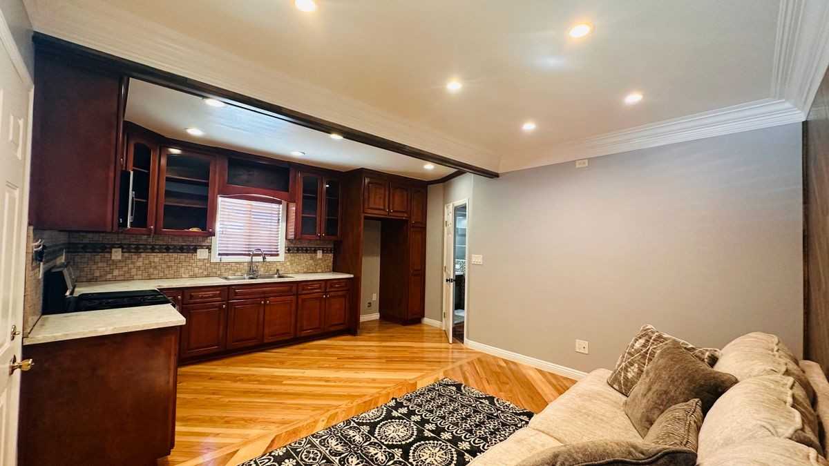 1255 E 88th Pl - Photo 7 of 16