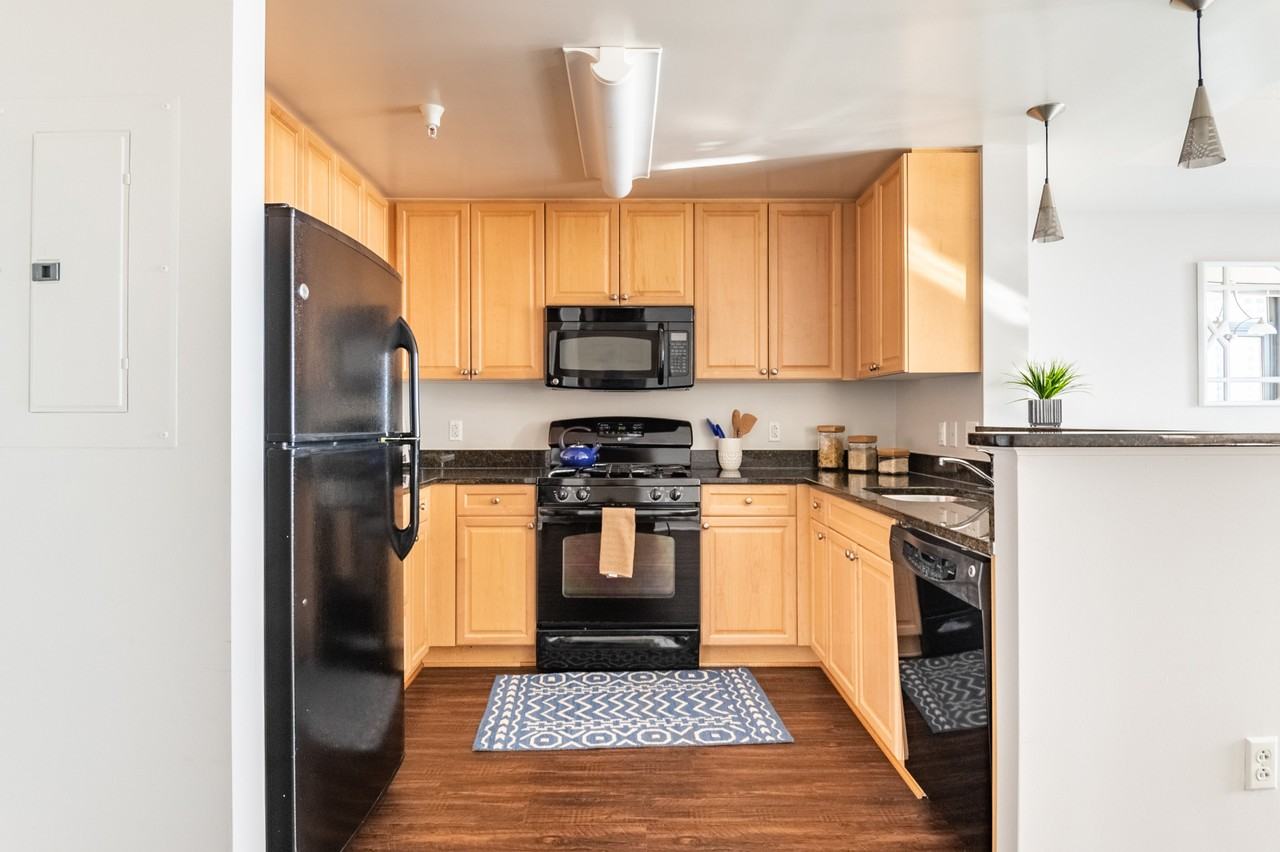 Wentworth Apartment Homes - Photo 2 of 24