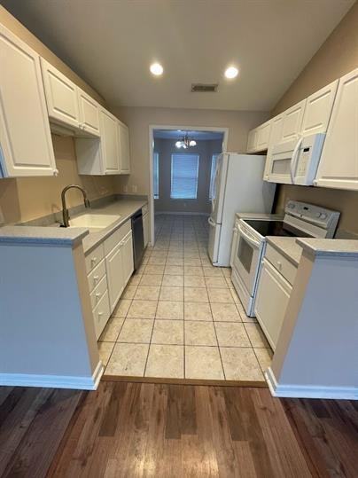 181 Point Break Dr - Photo 5 of 26