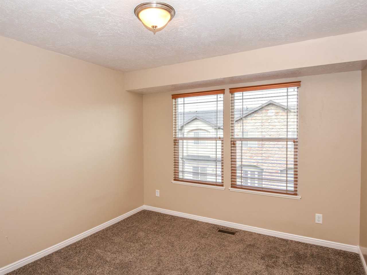 537 Wn #102 - Photo 3 of 13