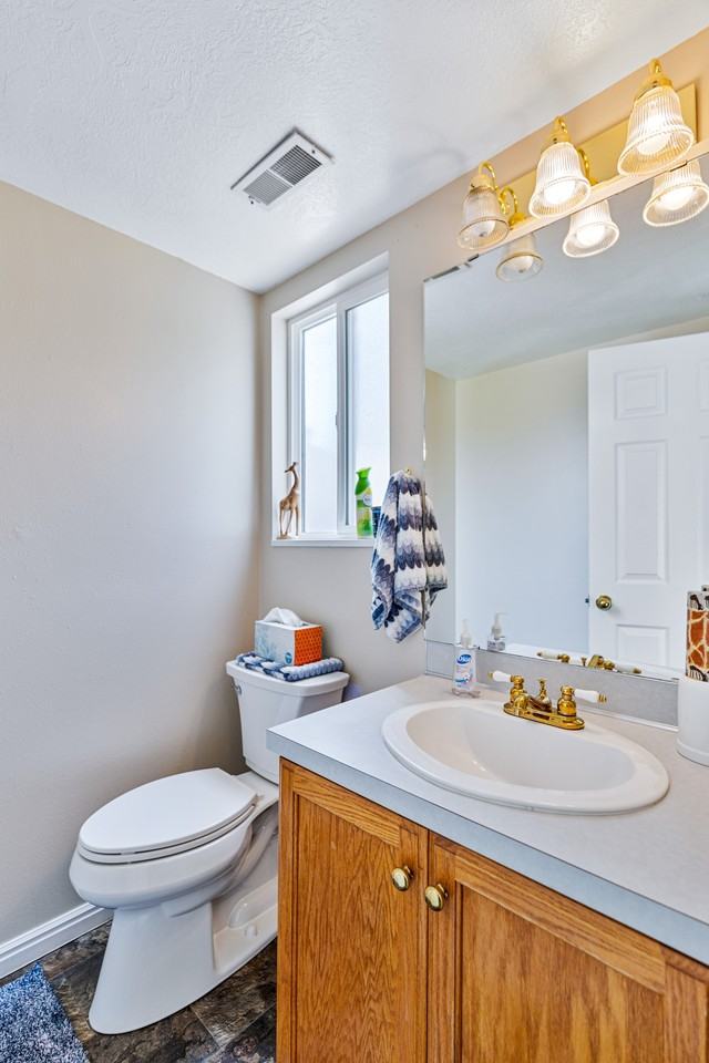 1637 Talon Dr #1 - Photo 2 of 17