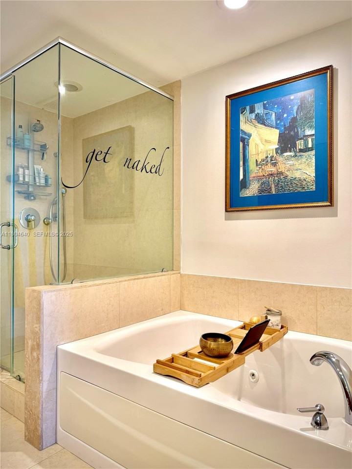 50 Biscayne Boulevard #4810 - Photo 5 of 35