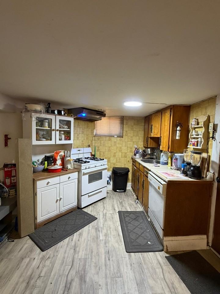 Shaw Street - Photo 5 of 16