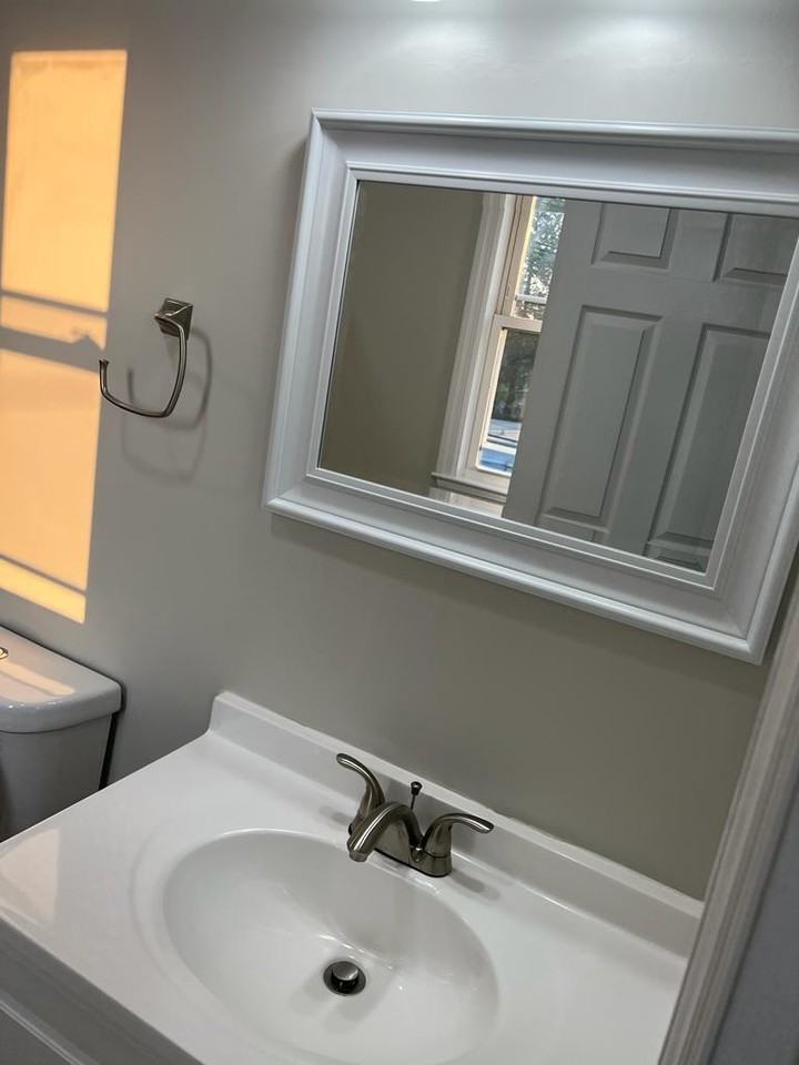 1547 Summit Ave #2 - Photo 2 of 26