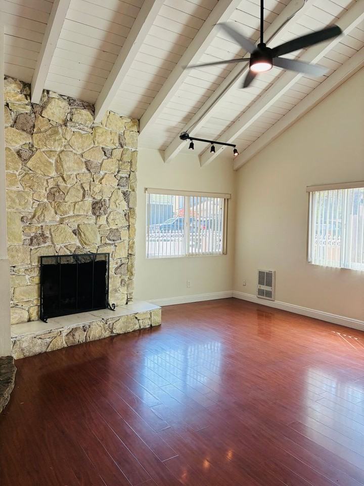 1195 Temple Ave #1 - Photo 6 of 31