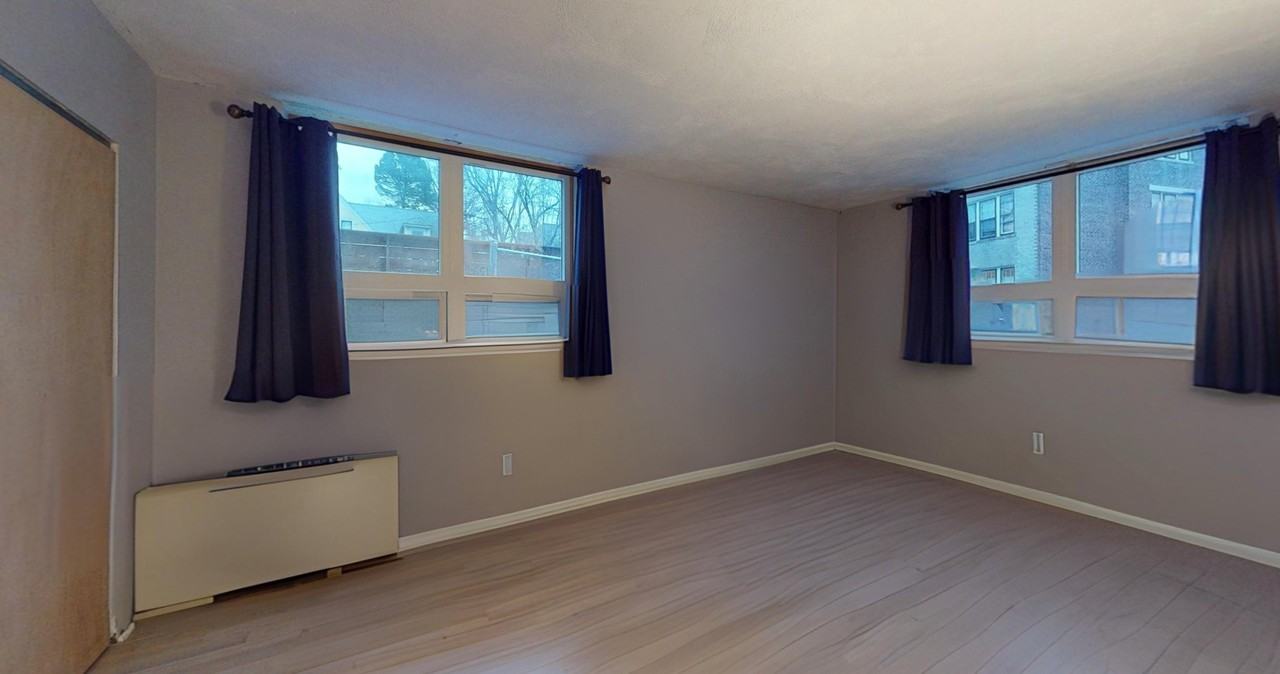 41 Park St. - Photo 3 of 9