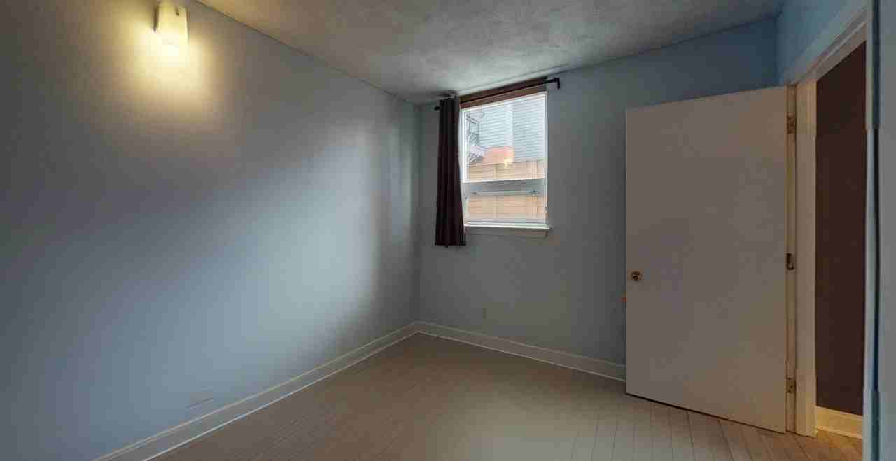 41 Park St. - Photo 5 of 9