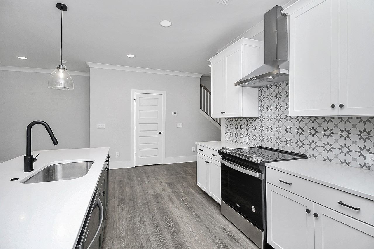 2957 Ross Ave #1 - Photo 7 of 26