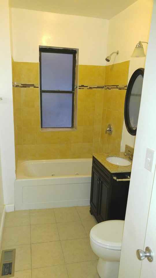 4747 S Langley Ave #1 - Photo 2 of 16