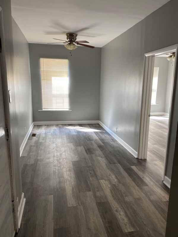 4747 S Langley Ave #1 - Photo 3 of 16