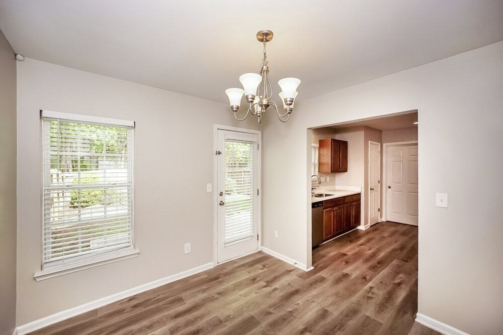 127 Fairmont Cir - Photo 7 of 17