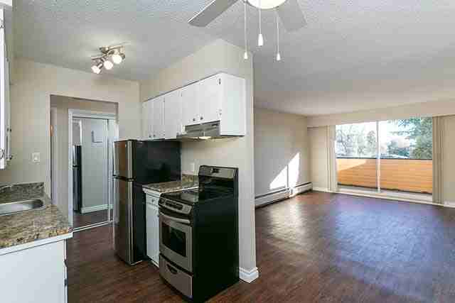 The Westport Apartments - Photo 6 of 12