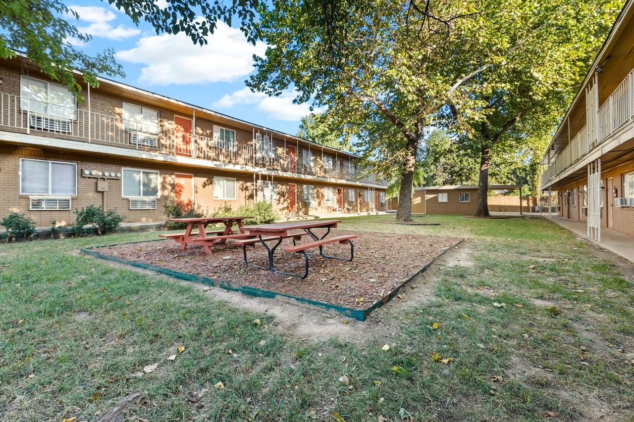 Newport-Granada Apartments - Photo 4 of 50