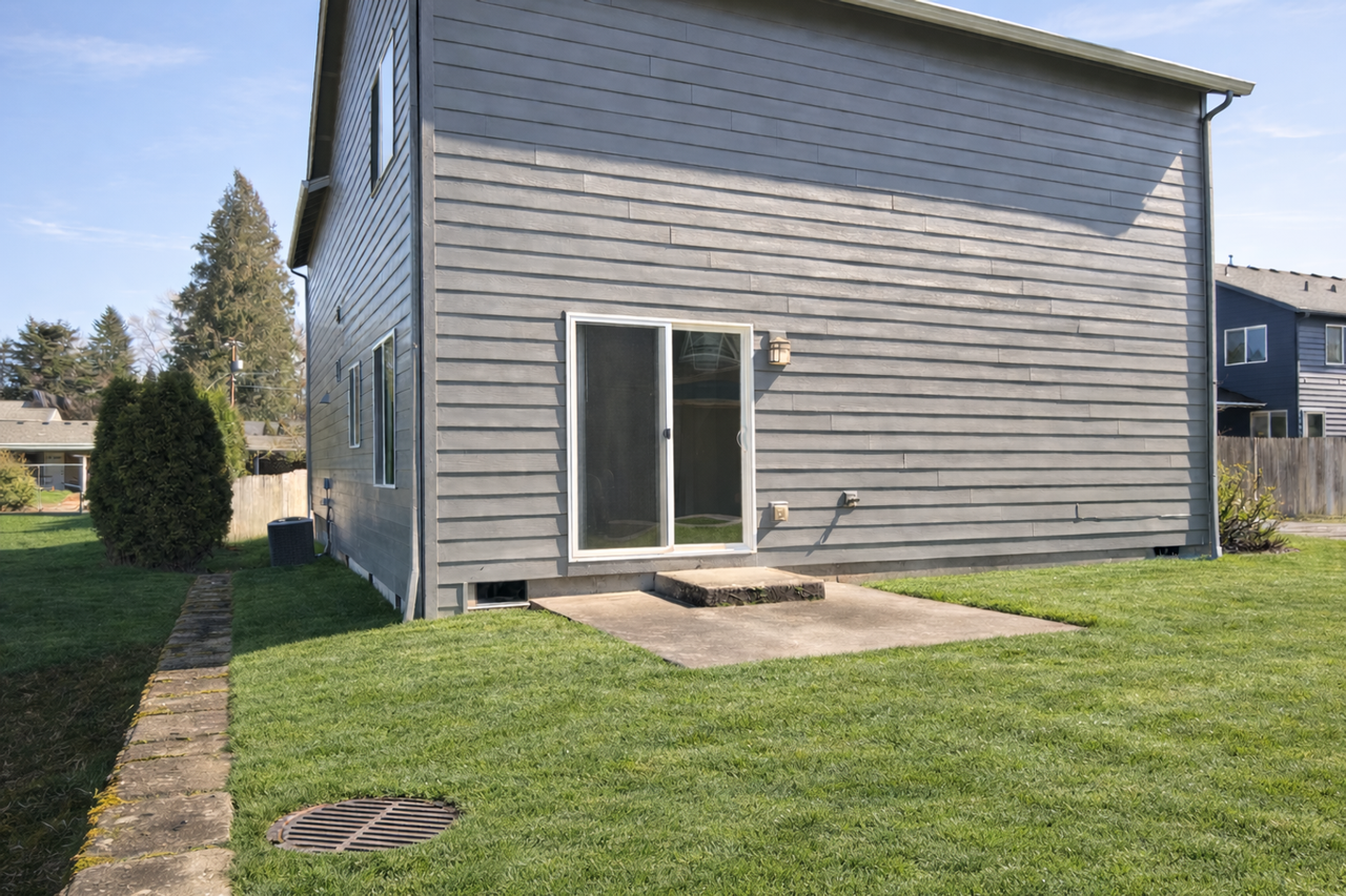 4316 Ne 58th Cir - Photo 3 of 14