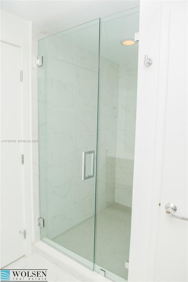 16385 Biscayne Boulevard #2615 - Photo 7 of 52