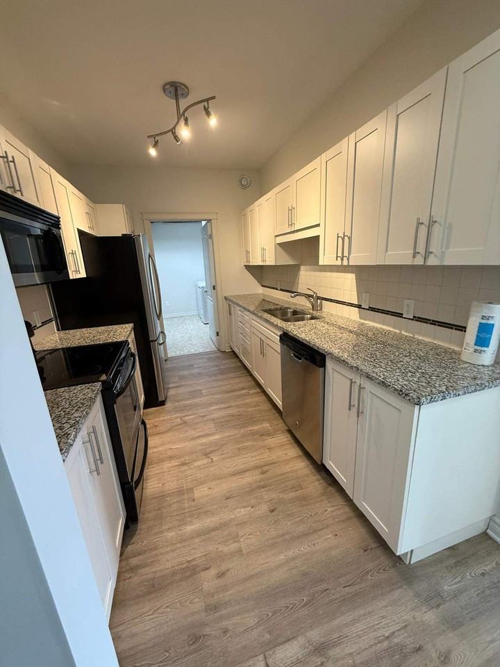 190 Carson Dr - Photo 3 of 30