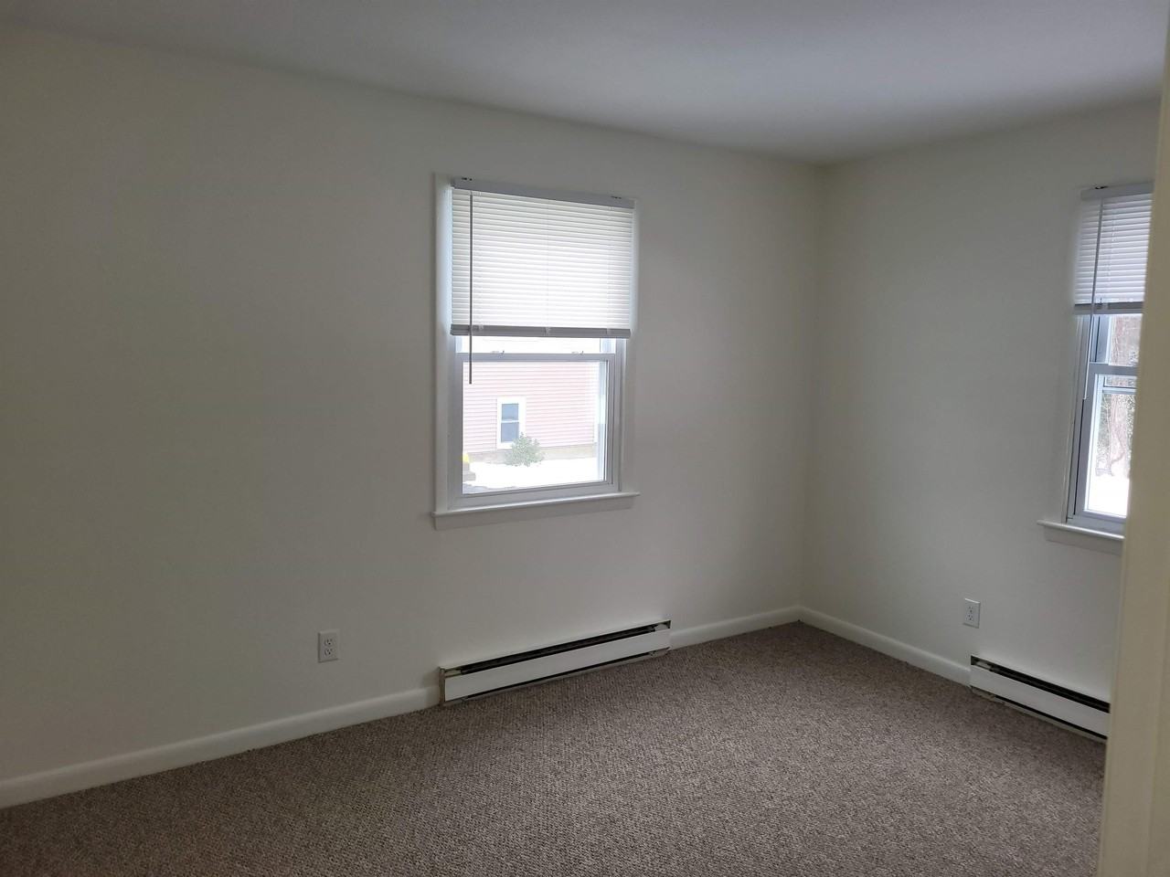 371 Church St #9 - Photo 5 of 8