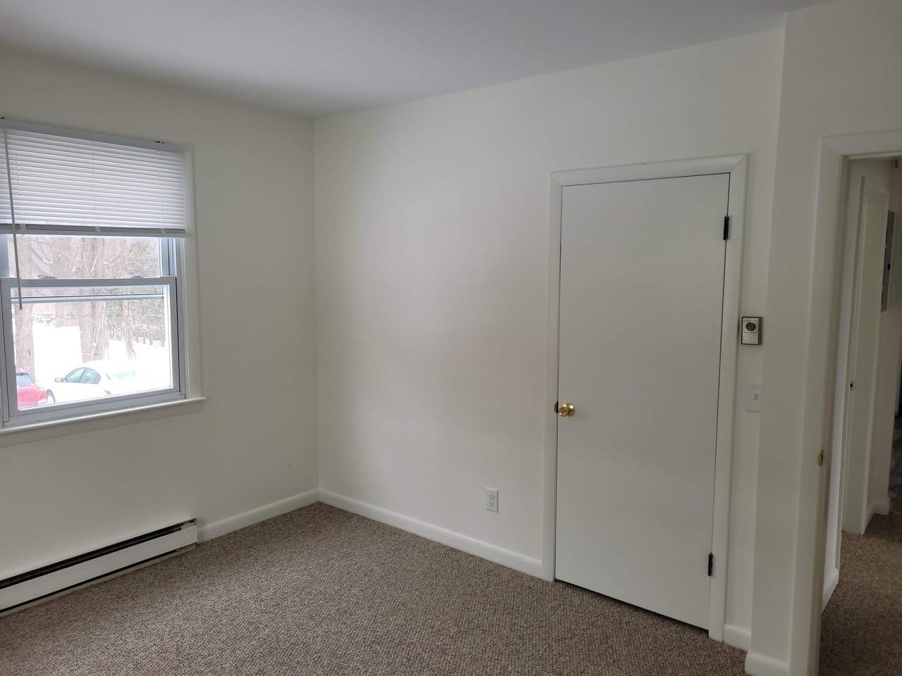 371 Church St #9 - Photo 6 of 8