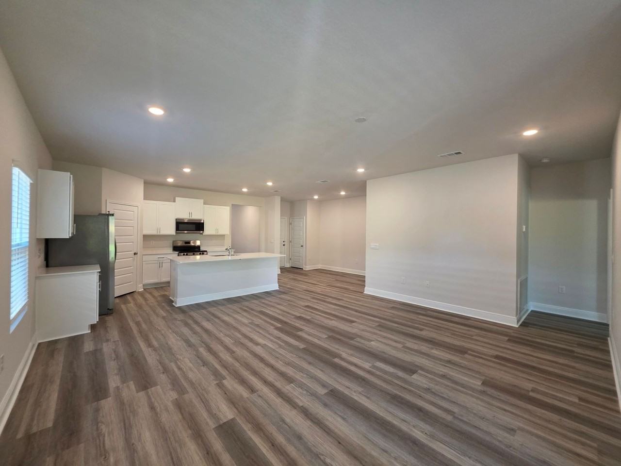 8057 Fir Tree Dr - Photo 4 of 50