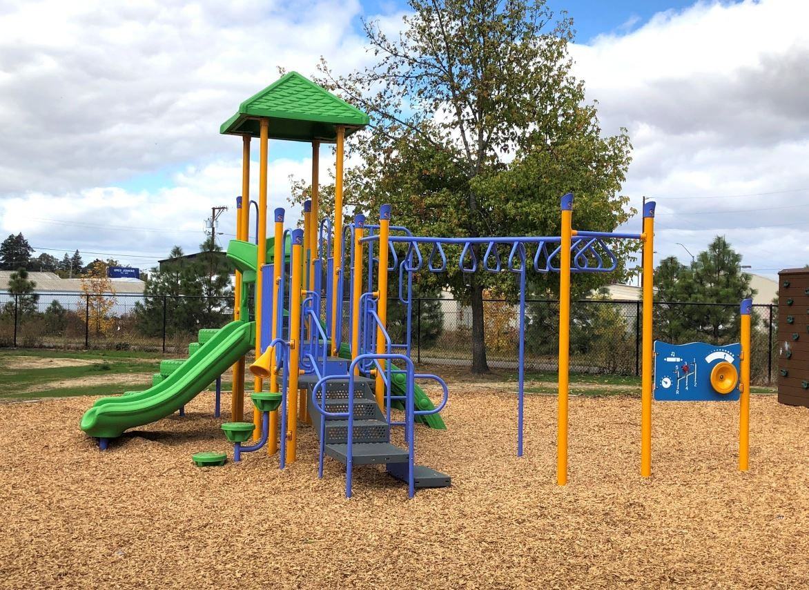 Richardson Bridge - Photo 5 of 6