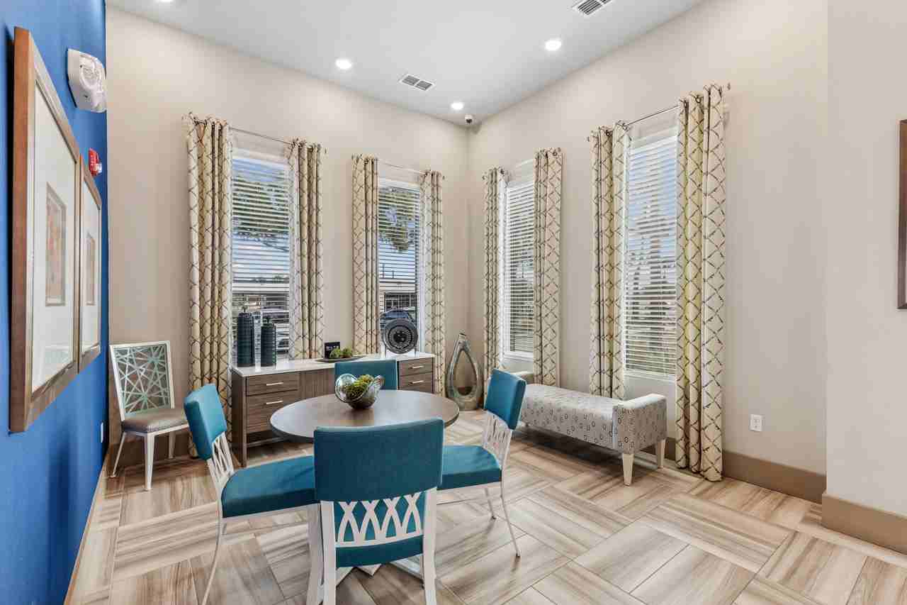 Sawgrass Creek - Photo 3 of 28