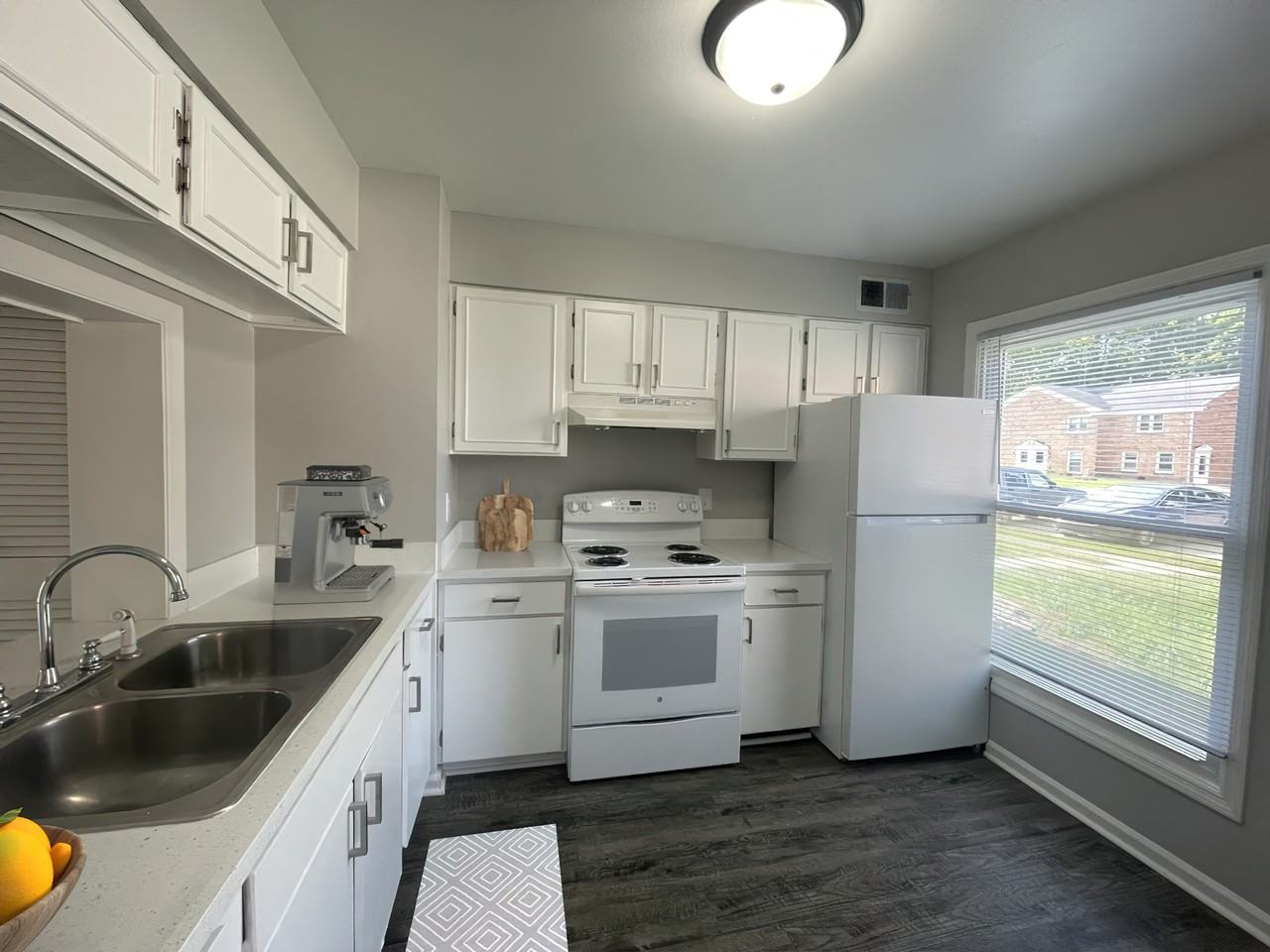 Yorktown Village - Photo 6 of 43