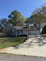 featured image of 6214 Helen St