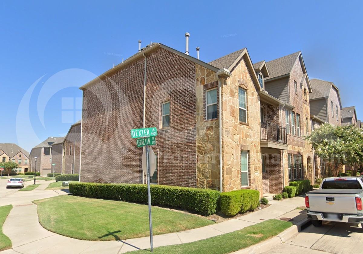 4401 Dexter Ln - Photo 3 of 25