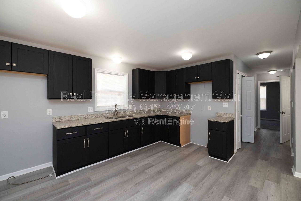 3354 25th St - Photo 3 of 15