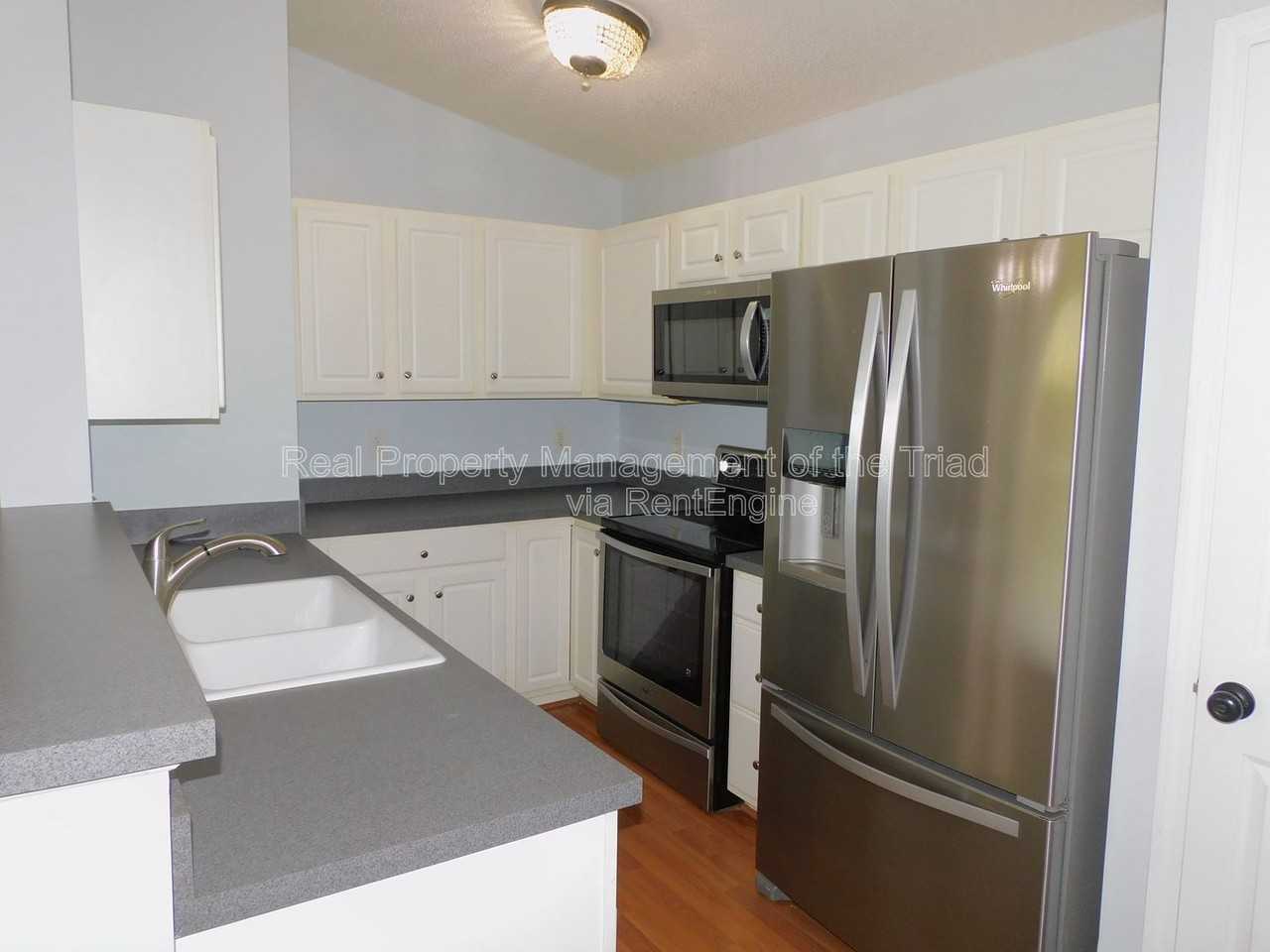 150 James Rd #3D - Photo 6 of 21